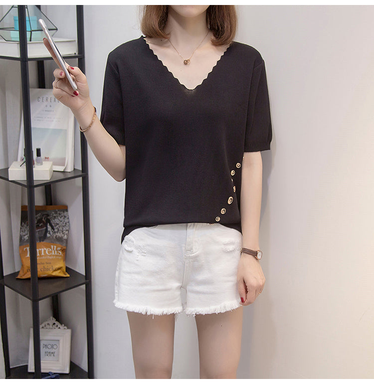 Plus Size Knit Rib Scallop V Neck Tee