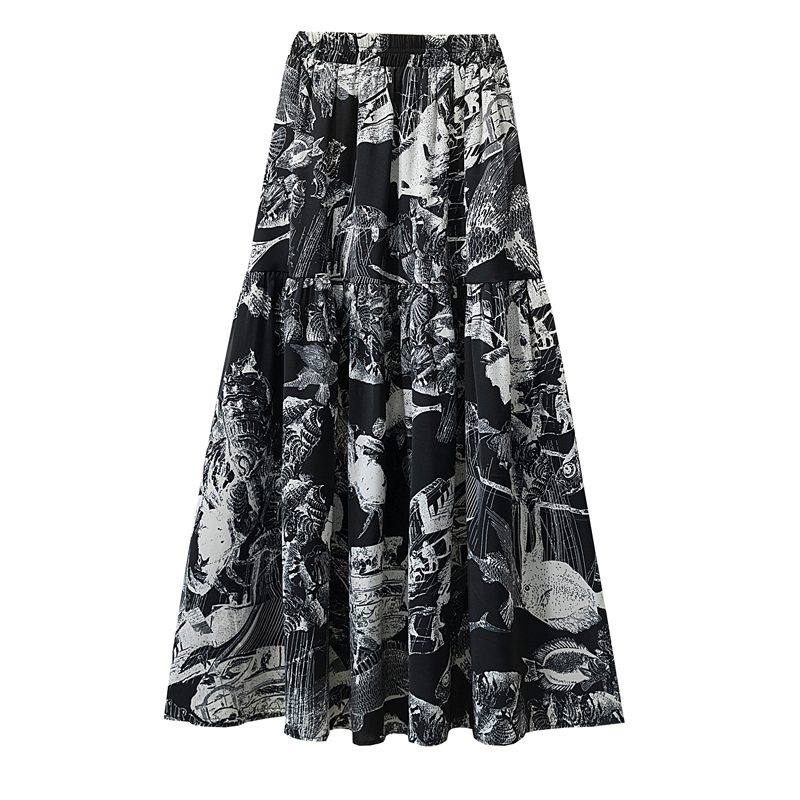 Plus Size Art Monochrome Midi Skirt