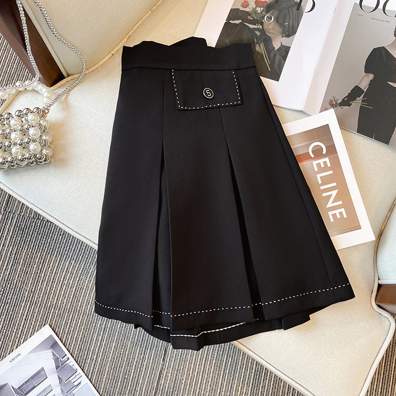 Plus Size Black Pleat Mini Skirt