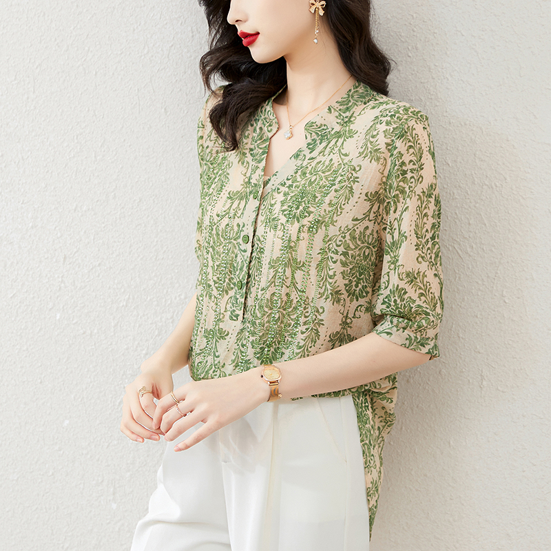 Plus Size Filigree Notch Neck Blouse