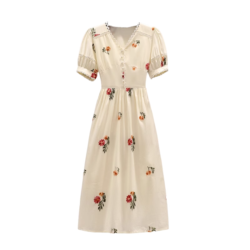 Plus Size Floral Embroidery Midi Dress