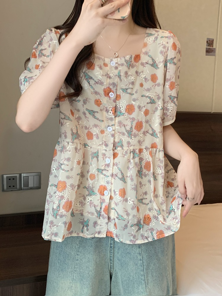 Plus Size Floral Square Neck Peplum Blouse