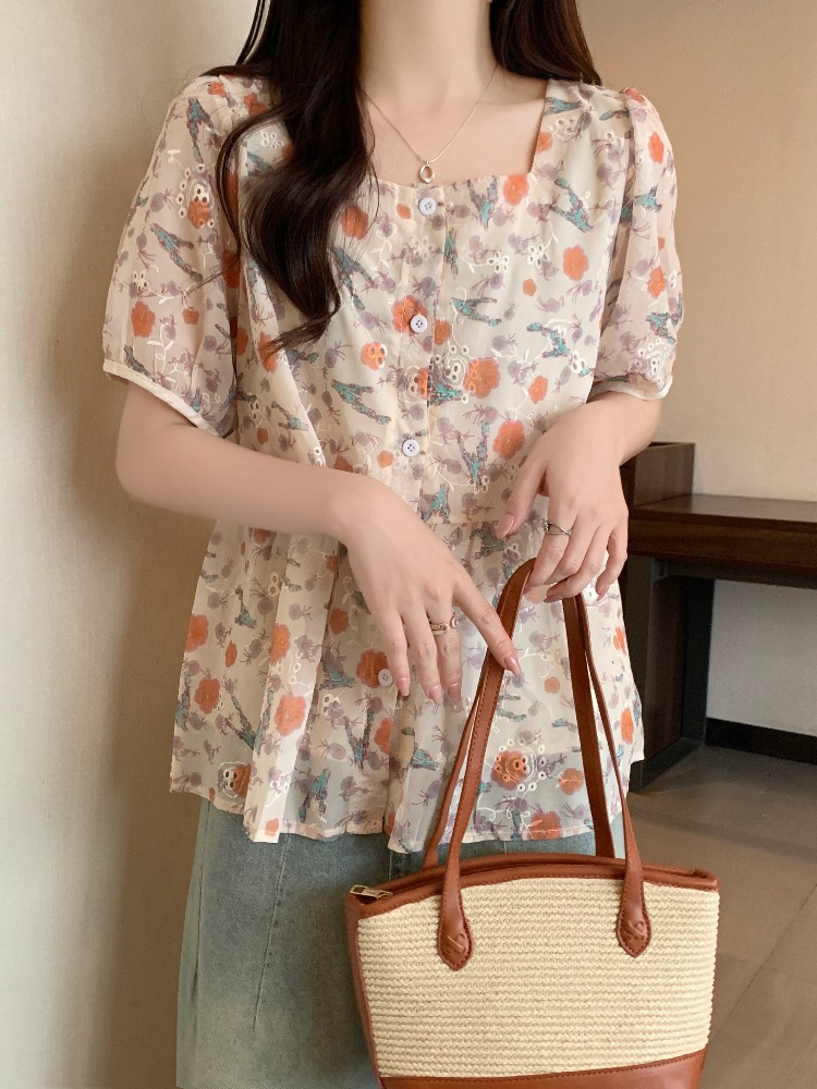 Plus Size Floral Square Neck Peplum Blouse