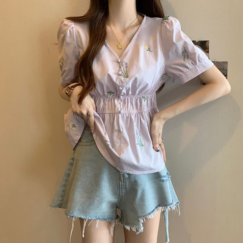 Plus Size Korean Embroidery Peplum Blouse
