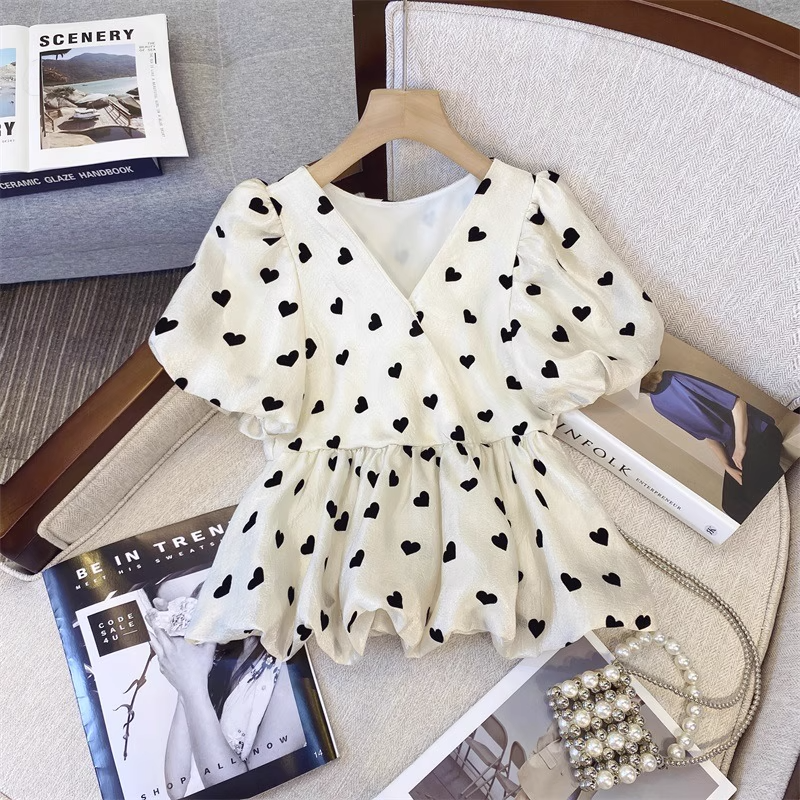 Plus Size Korean Hearts Blouse
