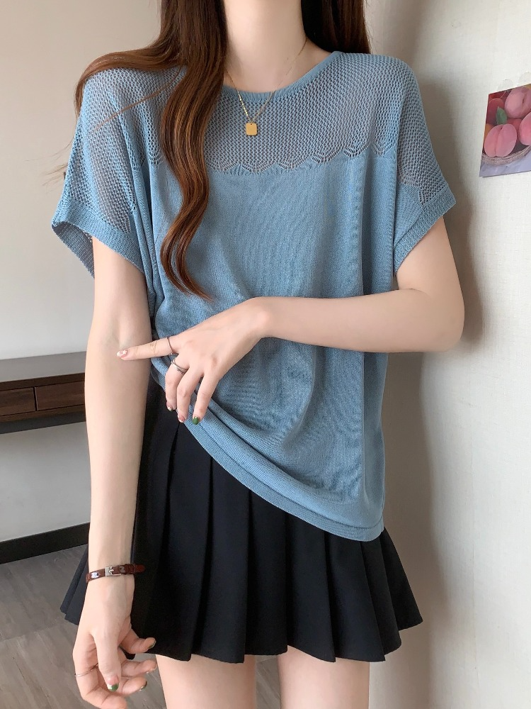 Plus Size Partially See Through Knit Blouse