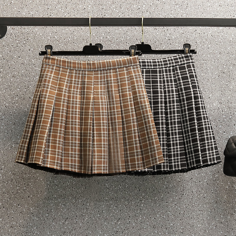 Plus Size Plaid Pleat Mini Skirt