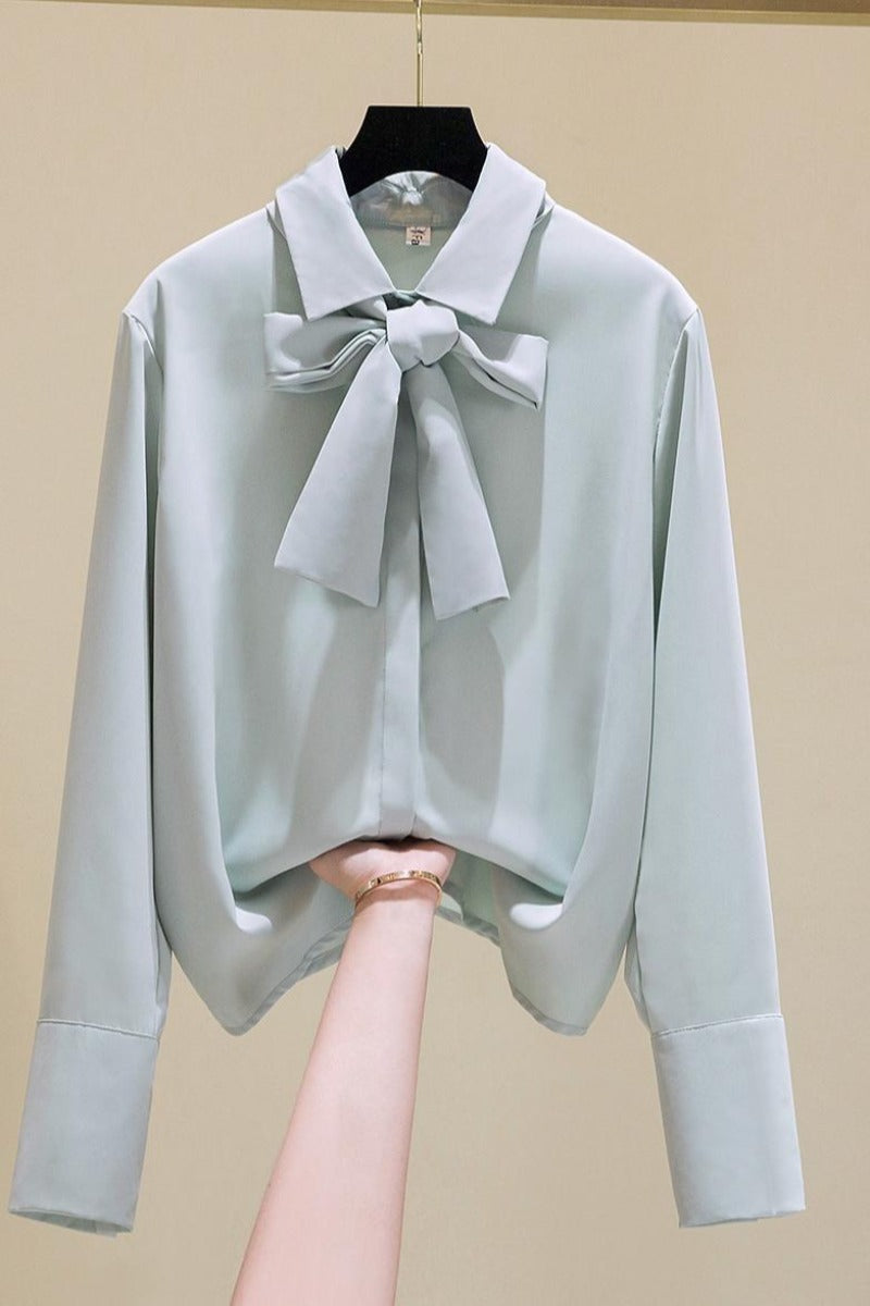 Plus Size Pussybow Long Sleeve Top