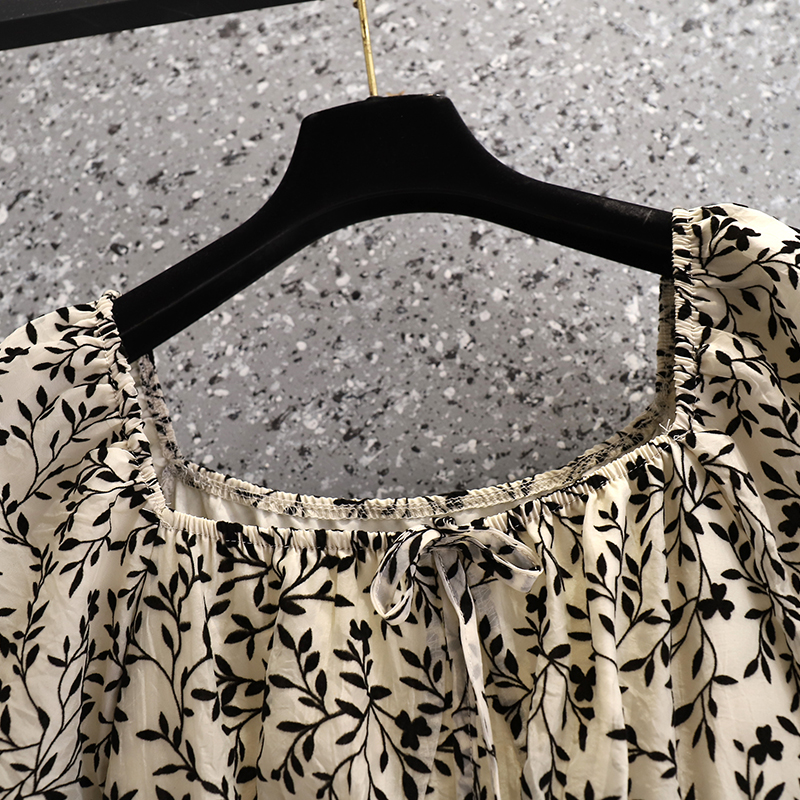 Plus Size Square Neck Monochrome Floral Midi Dress