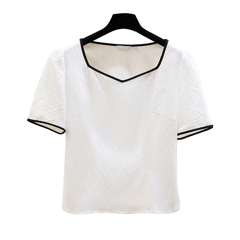 Plus Size Textured Monochrome Blouse