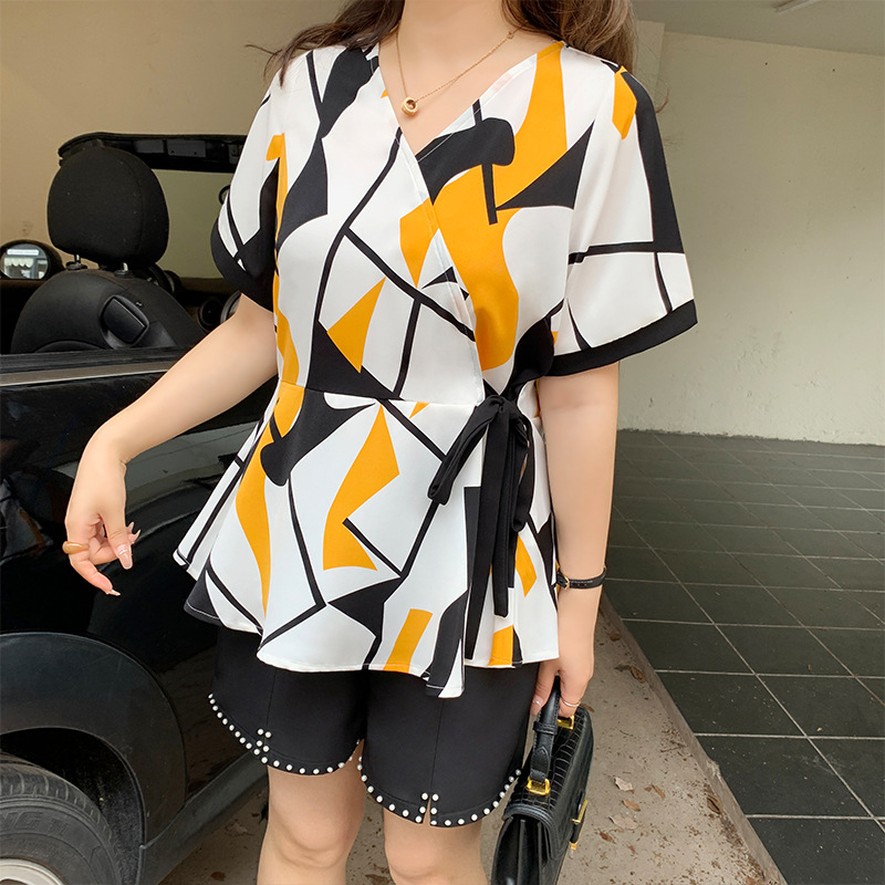 Plus Size Yellow Pattern Wrap Blouse (Extra Big Size)