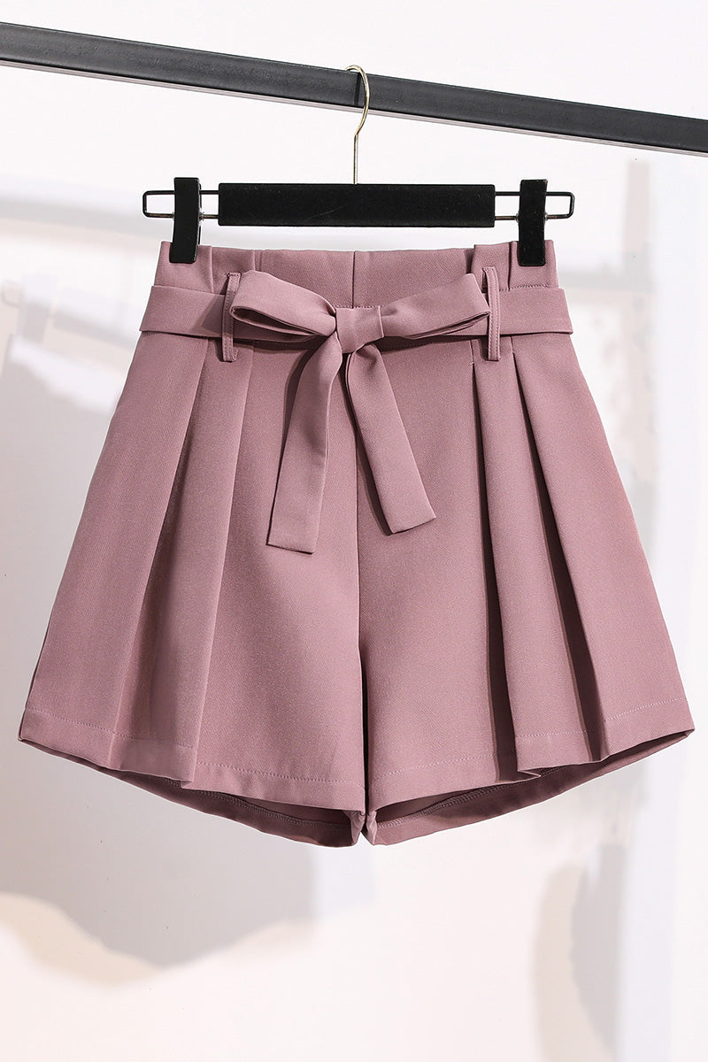 Plus Size Highwaist Pleat Shorts