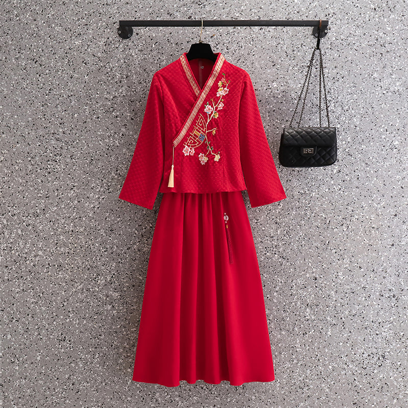 Plus size red embroidery tassel cheongsam blouse and skirt set
