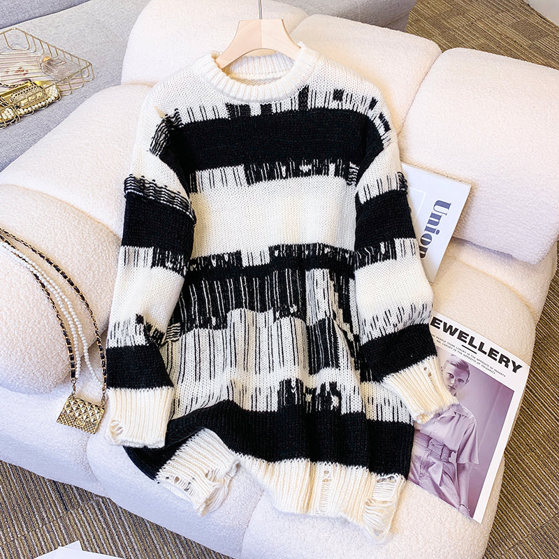 Plus size korean destroyed shapes stripe tunic sweater