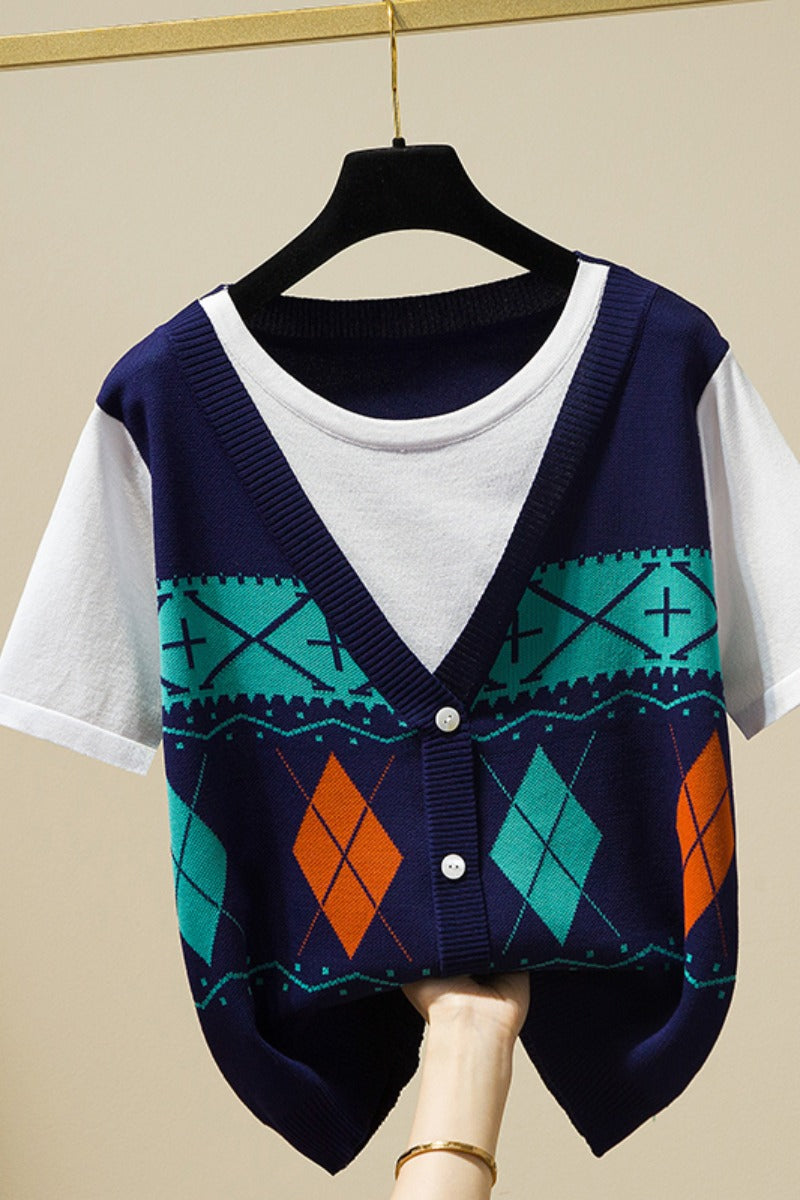 Plus size vest layer knit blouse