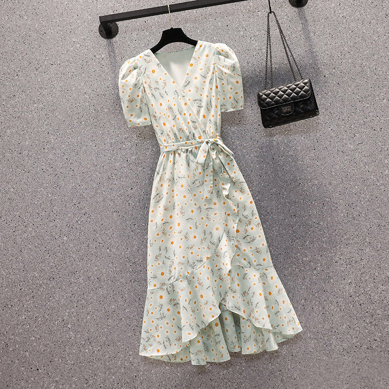 Plus size wrap daisy floral midi dress