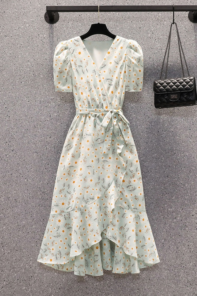 Plus size wrap daisy floral midi dress