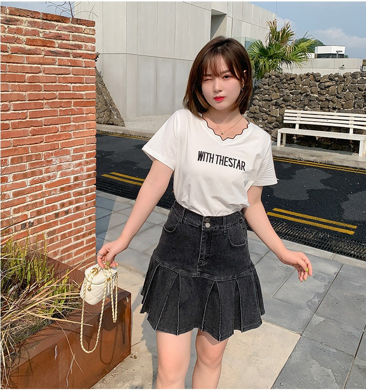 Plus Size Pleat Denim Mini Skirt (EXTRA BIG SIZE)