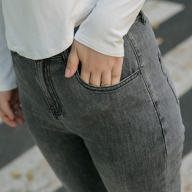 Plus Size Skinny Capri Jeans (EXTRA BIG SIZE)