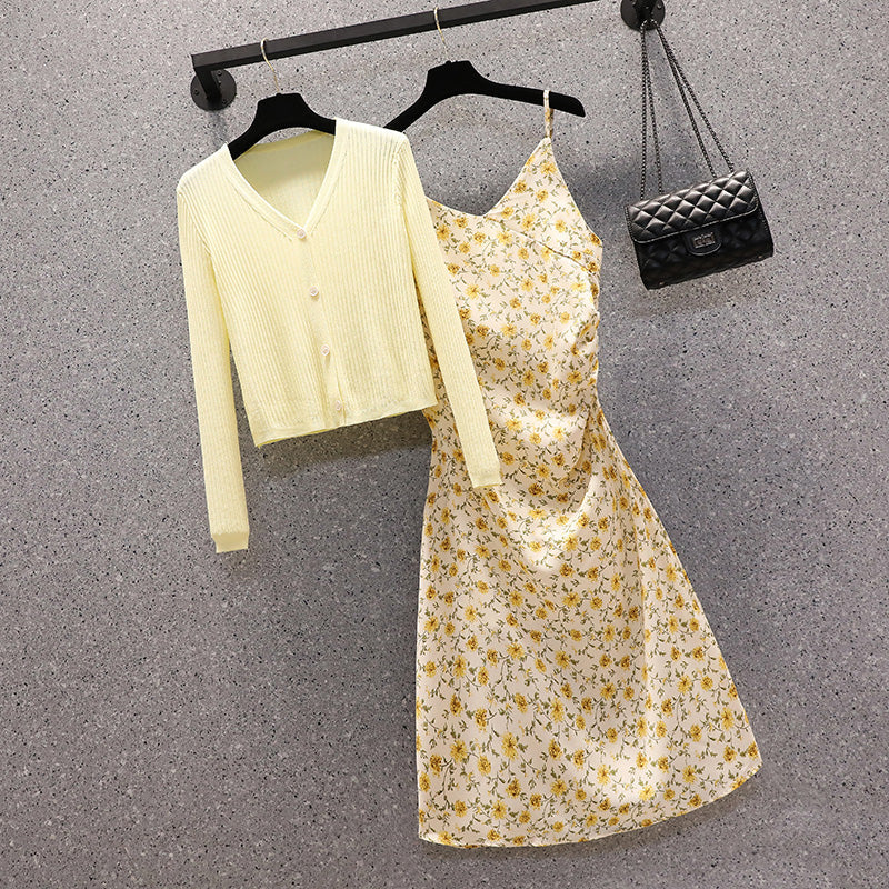 Plus size Korean ditsy floral dress and cardigan set