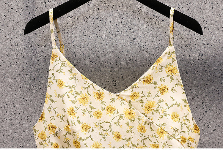 Plus size Korean ditsy floral dress and cardigan set