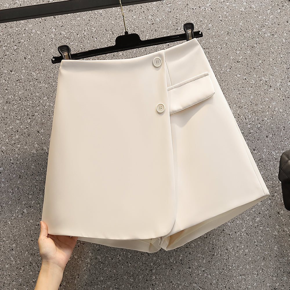 Plus Size Button Skorts