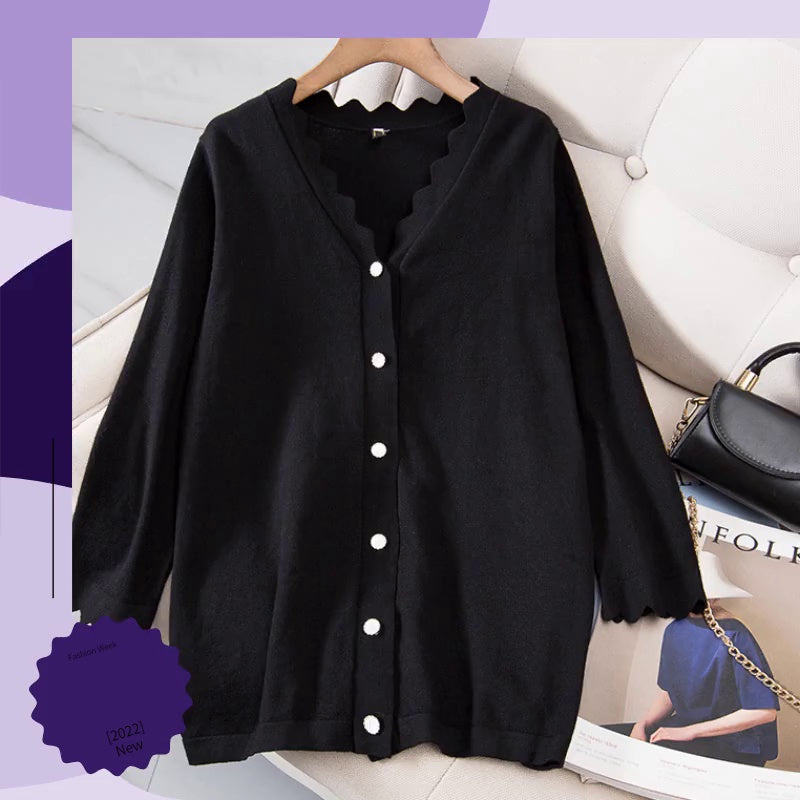 Plus Size Scallop Buttons Top