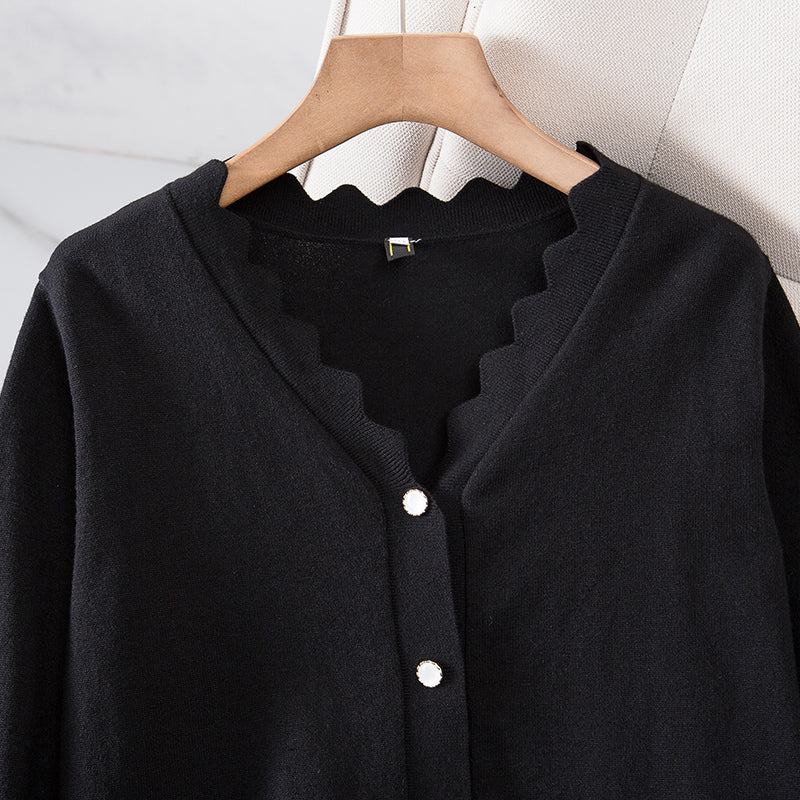 Plus Size Scallop Buttons Top