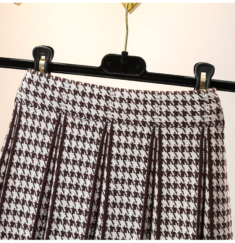Plus Size Pleat Houndstooth Mini Skirt