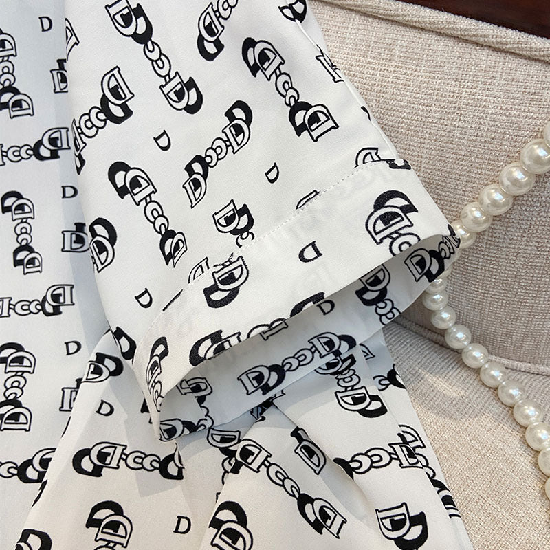 Plus Size White Chain Print Loose Blouse