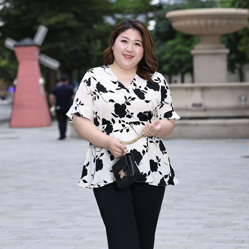 (XL-7XL) Plus Size Monochrome Floral Wrap Chiffon Blouse (EXTRA BIG SIZE)