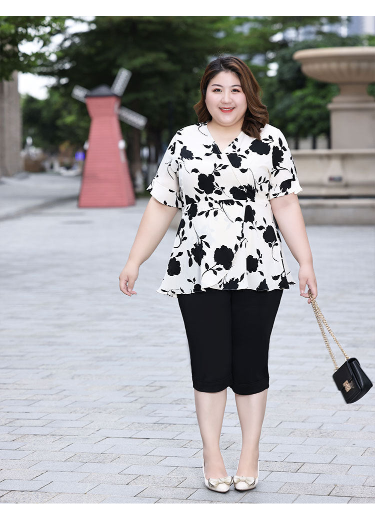 (XL-7XL) Plus Size Monochrome Floral Wrap Chiffon Blouse (EXTRA BIG SIZE)