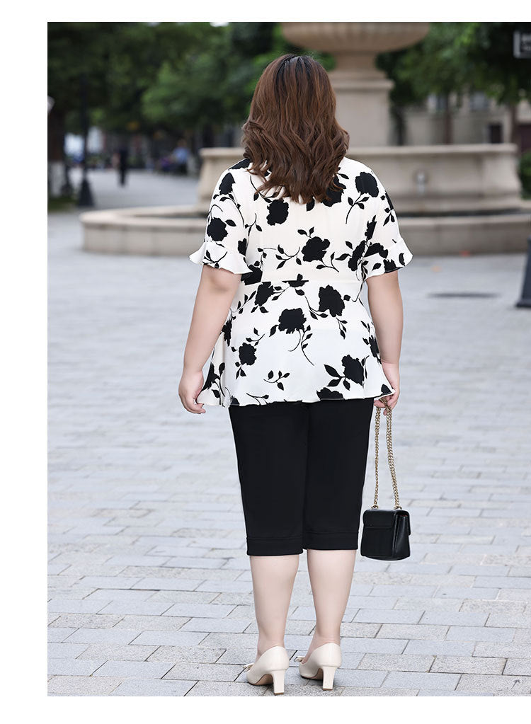 (XL-7XL) Plus Size Monochrome Floral Wrap Chiffon Blouse (EXTRA BIG SIZE)
