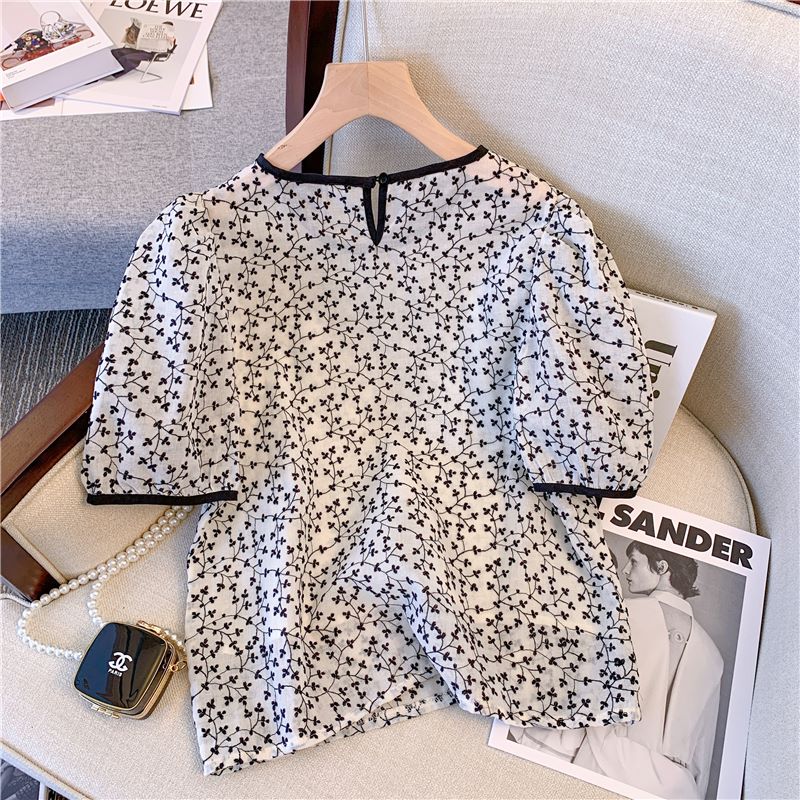 Plus Size Korean Embroidery Blouse