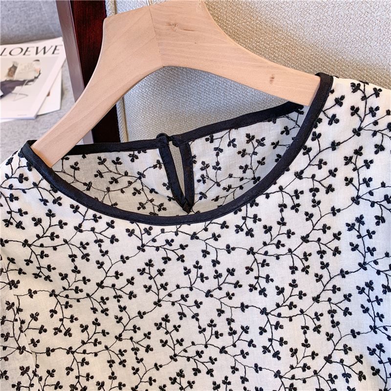 Plus Size Korean Embroidery Blouse