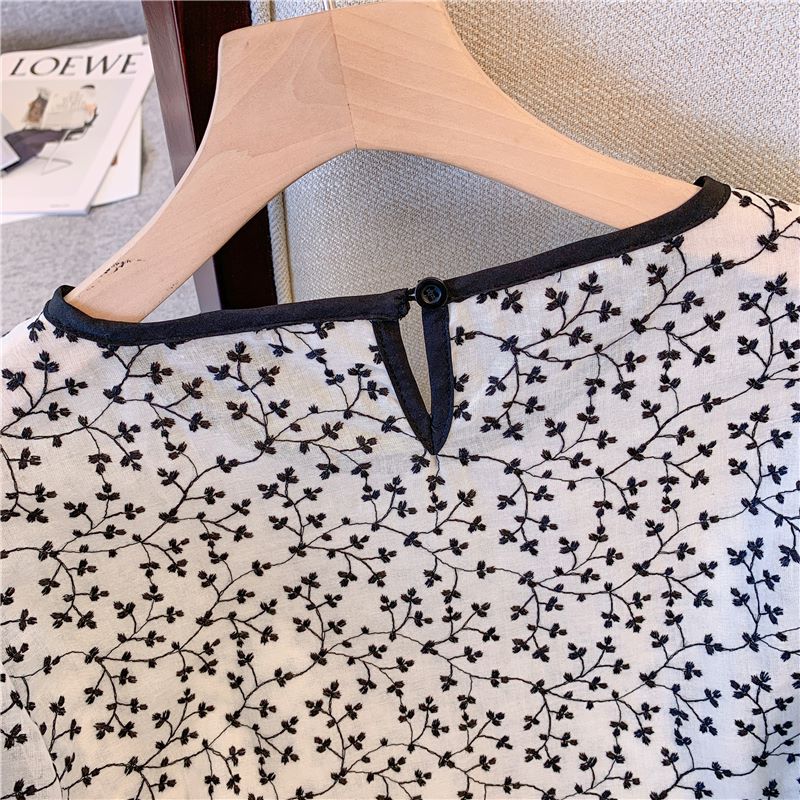 Plus Size Korean Embroidery Blouse