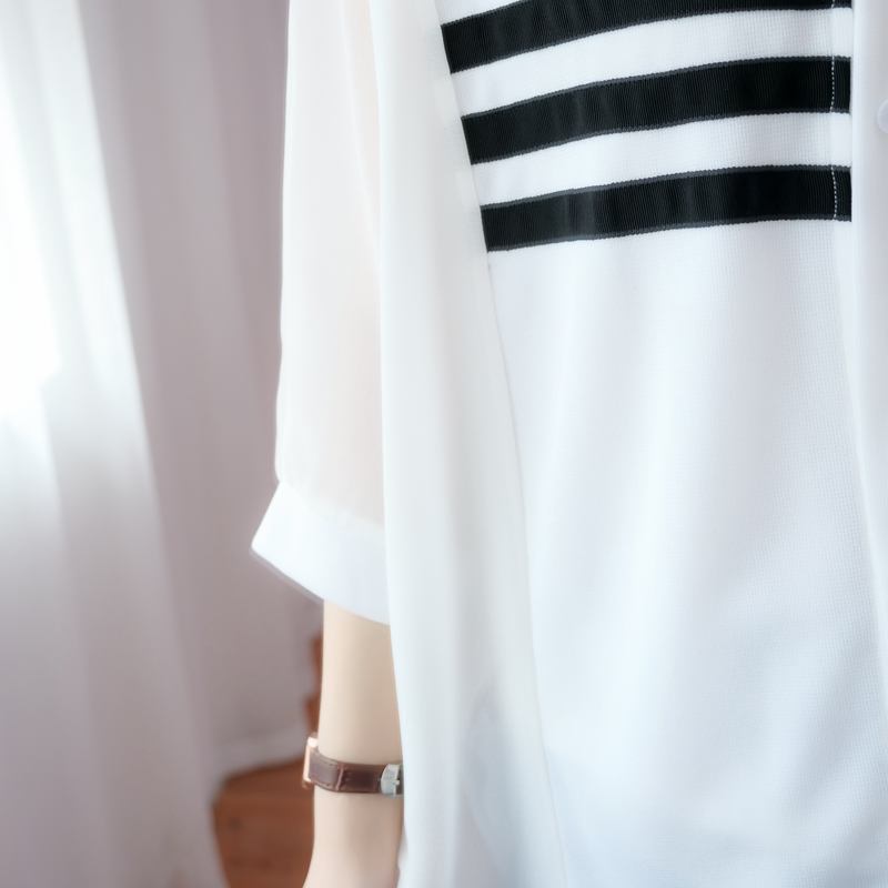 Plus Size V Neck Stripe Blouse