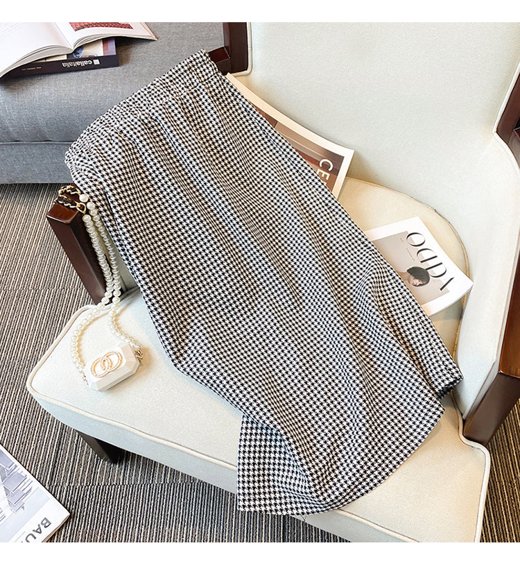 Plus Size Korean Heart Sweater and Houndstooth Midi Skirt Set