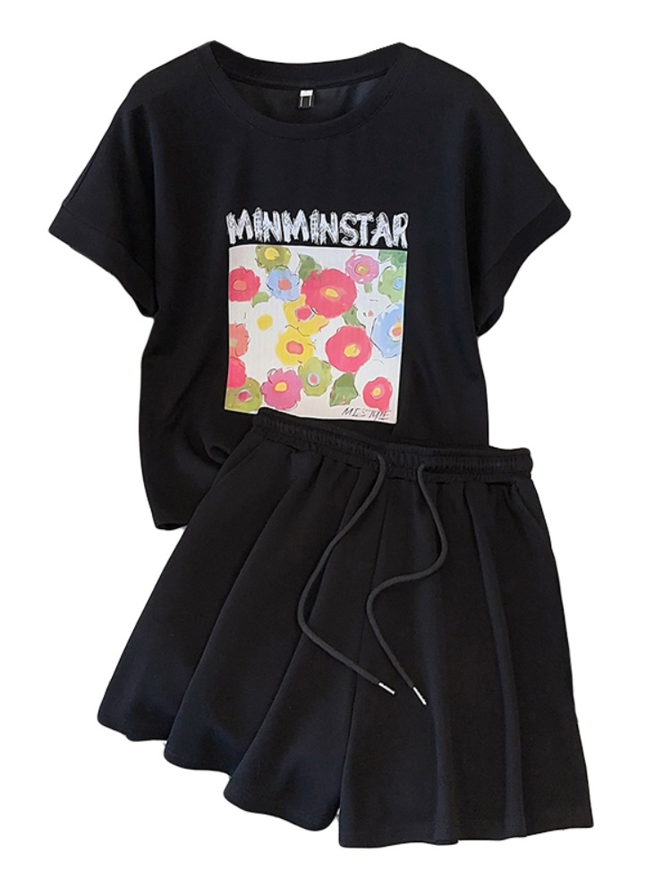 Plus Size Korean Graphic T Shirt And Shorts Matching Set