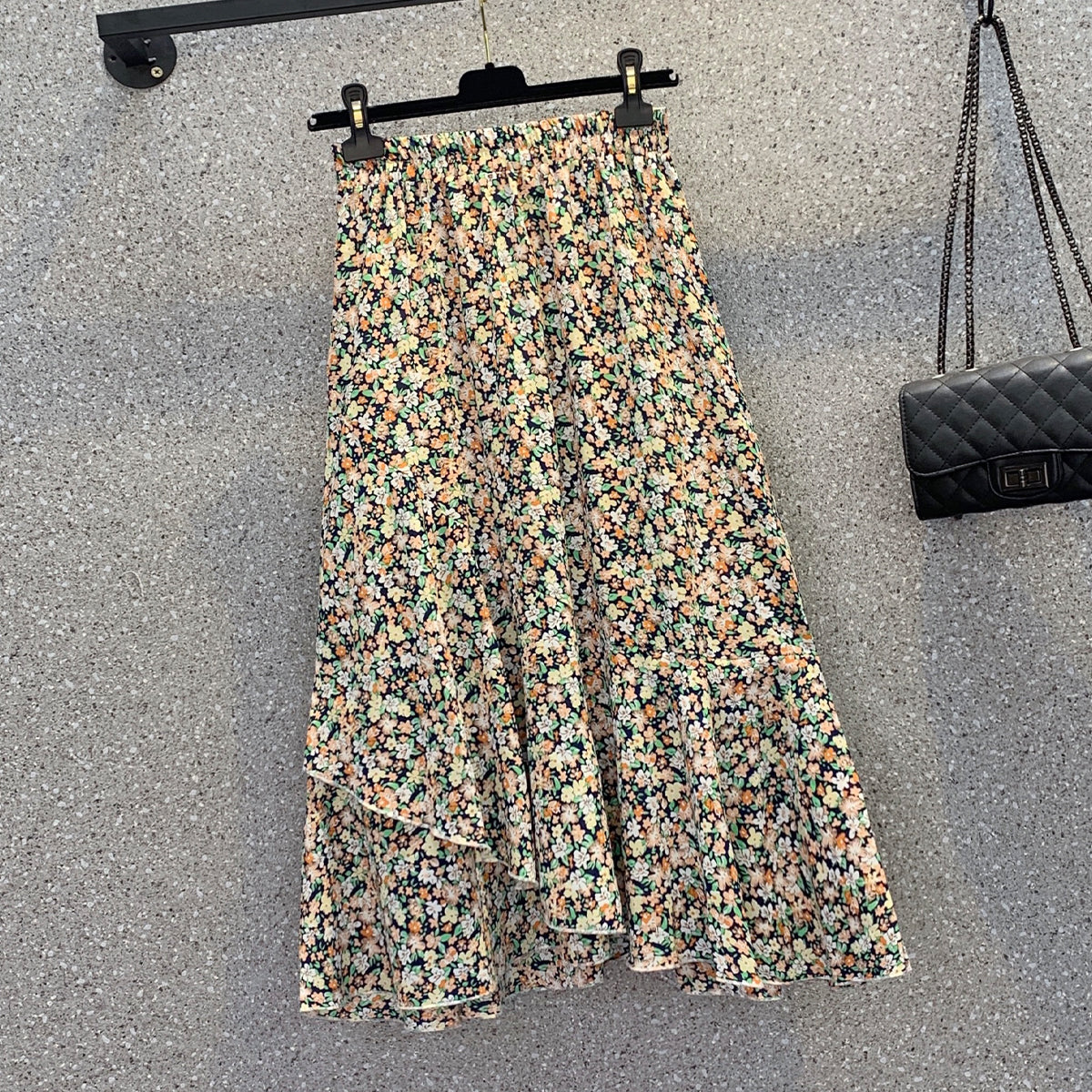 Plus Size Korean Ditsy Floral Frills Midi Skirt