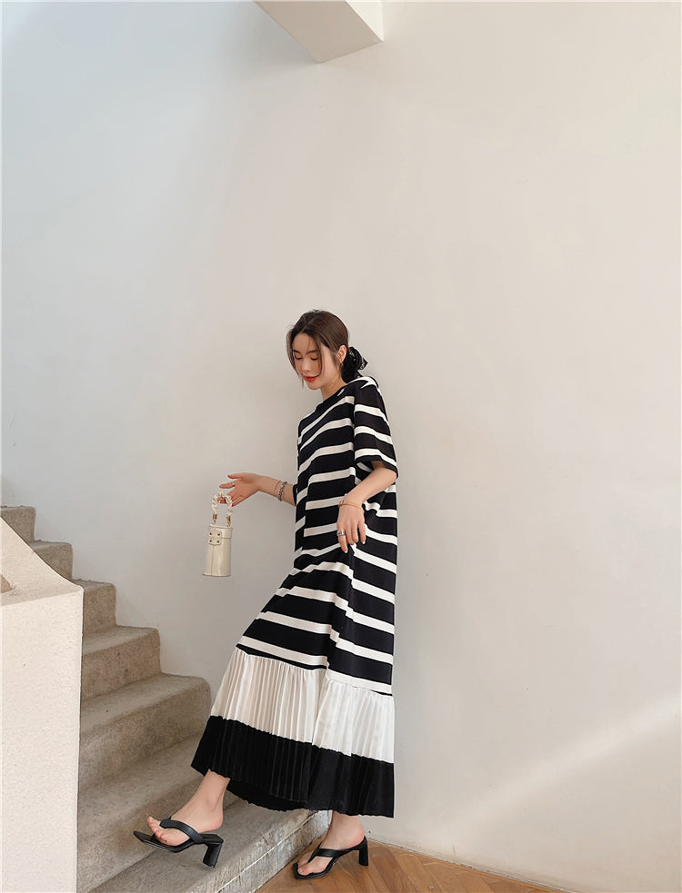 Plus Size Stripe Pleat T Shirt Midi Dress