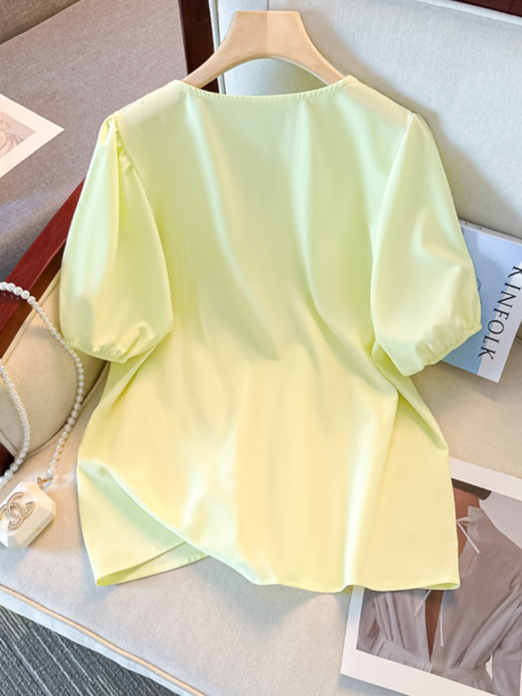 Plus Size Pastel Pleat V Neck Blouse