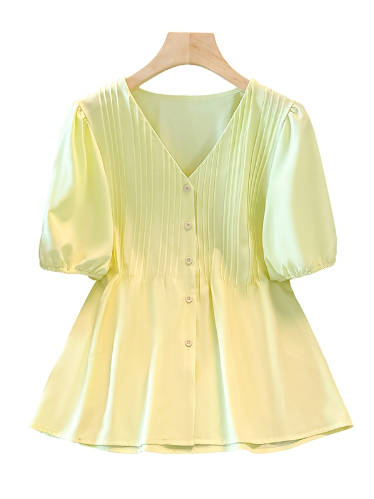 Plus Size Pastel Pleat V Neck Blouse