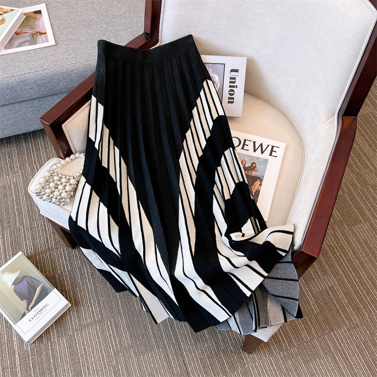 Plus Size Korean Pleat Pattern Midi Skirt