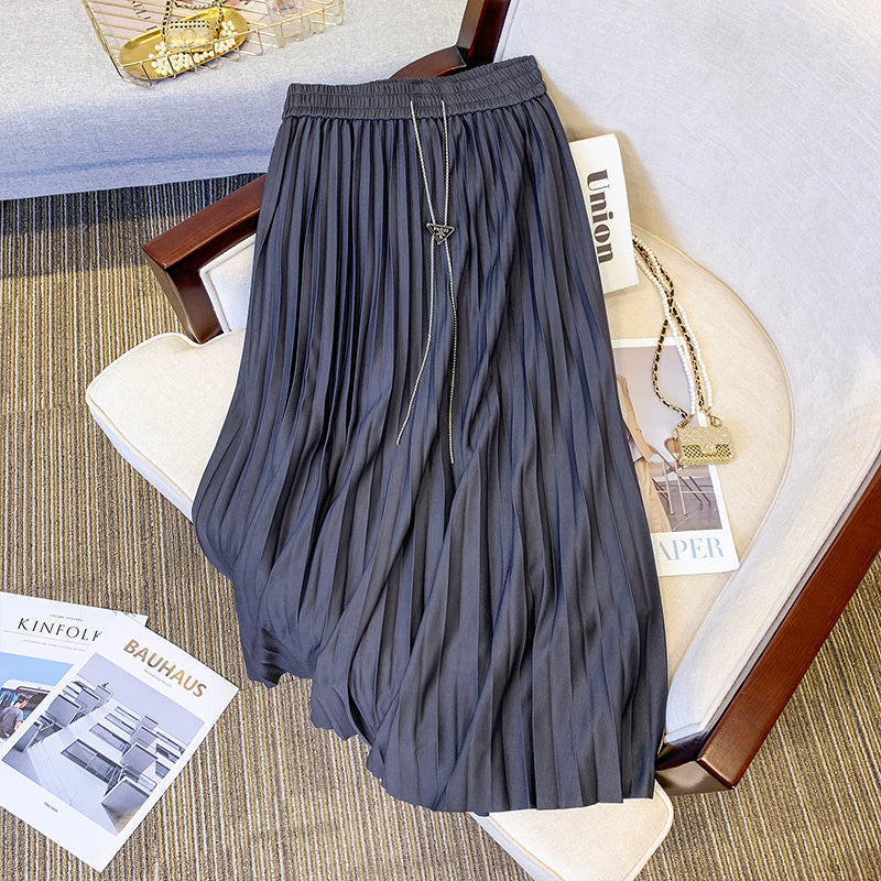 Plus Size Pleats Midi Skirt