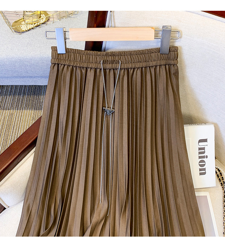 Plus Size Pleats Midi Skirt