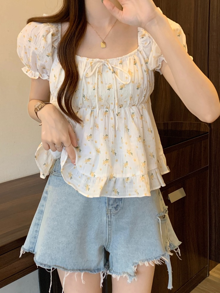Plus Size Square Neck Ditsy Floral Babydoll Top