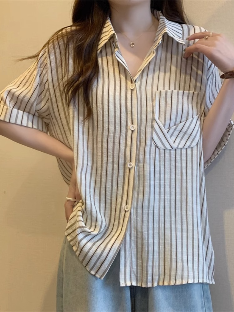 Plus Size Stripe Pocket Loose Short Sleeve Shirt