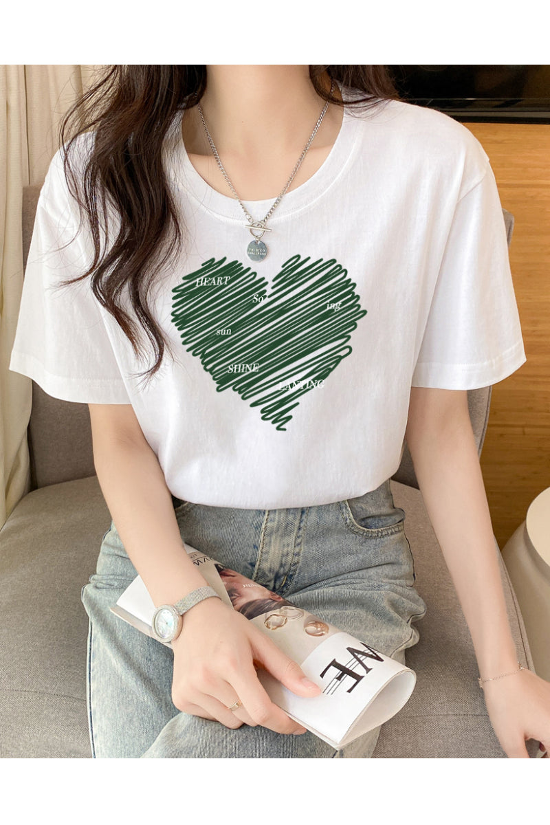 Plus Size Cotton Heart Graphic T Shirt