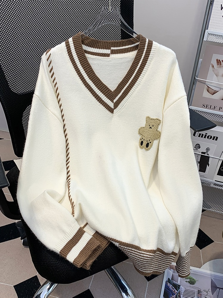 Plus Size V Neck Teddy Bear Cute Long Sleeve Sweater